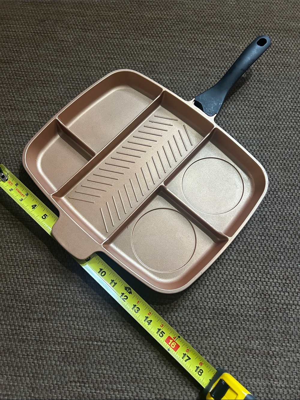 Non-Branded Rose Gold 5-Section Multi-Use Breakfast Frying Pan
